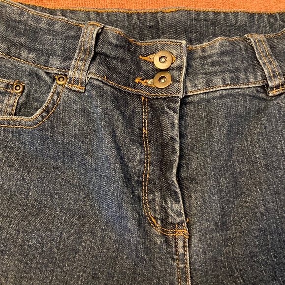 SOFT! Gently worn, straight-leg, cuffed Randolph Duke SPIRITED Jeans! Size 12 - Picture 12 of 13